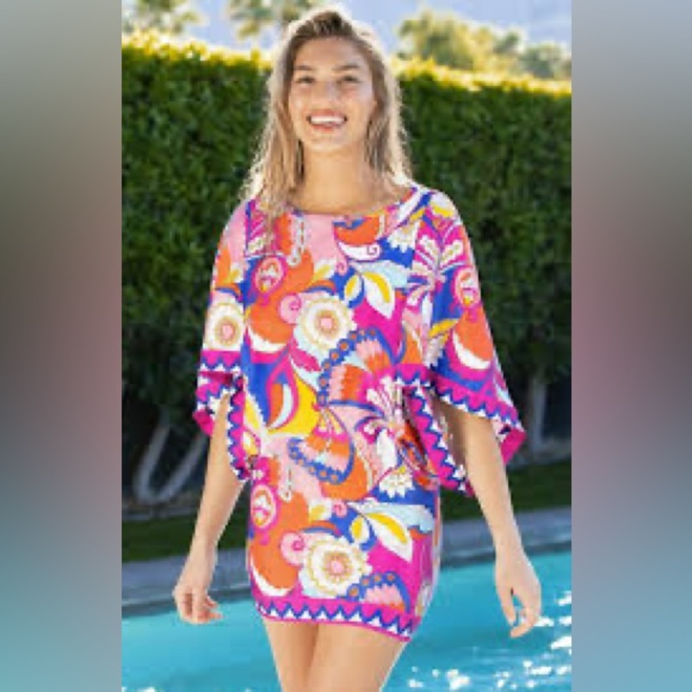 Trina Turk Sevilla Tunic Cover Up Size M NWT
